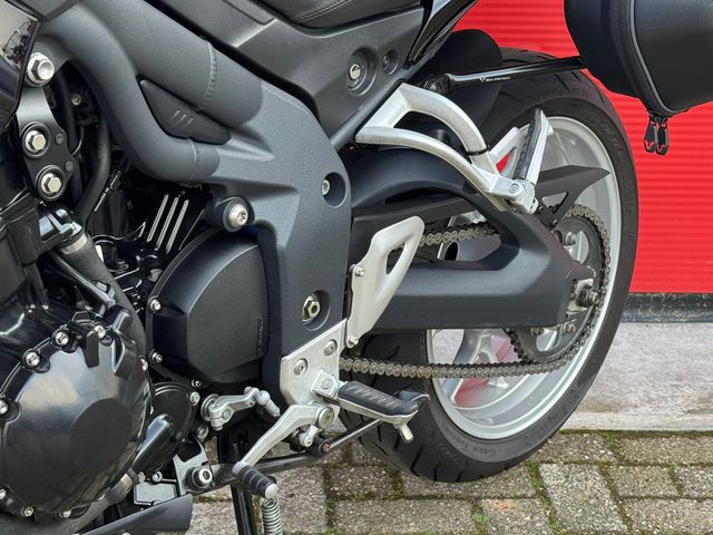 triumph - tiger-1050-abs