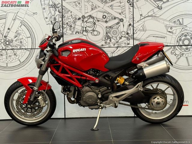 ducati - m-1100