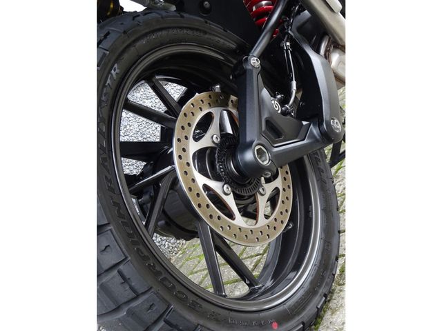 triumph - tiger-1200-gt