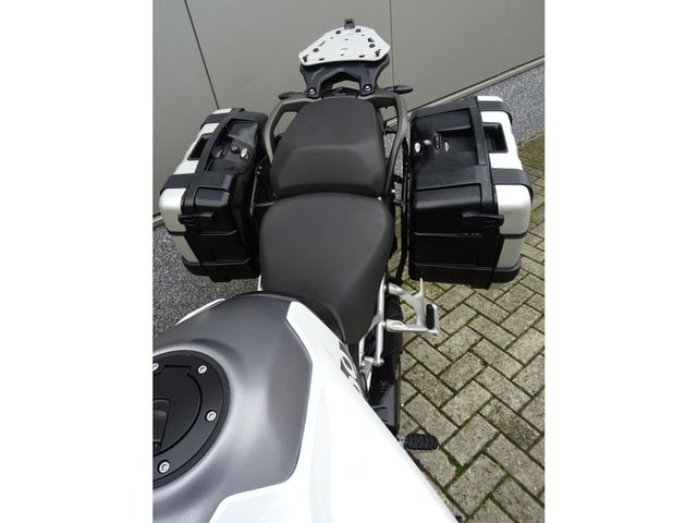 triumph - tiger-1200-gt