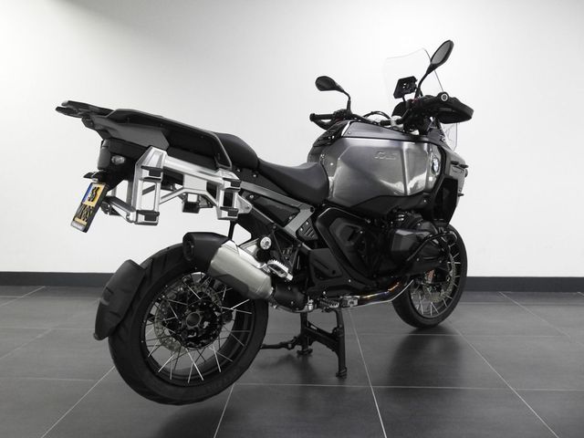 bmw - r-1300-gs-adventure