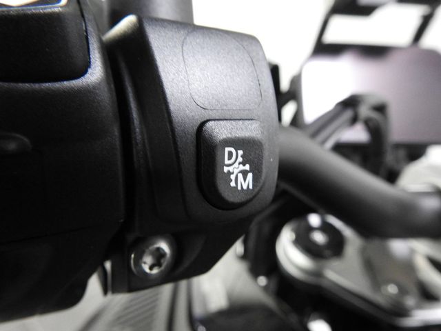 bmw - r-1300-gs-adventure