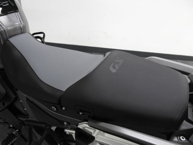 bmw - r-1300-gs-adventure