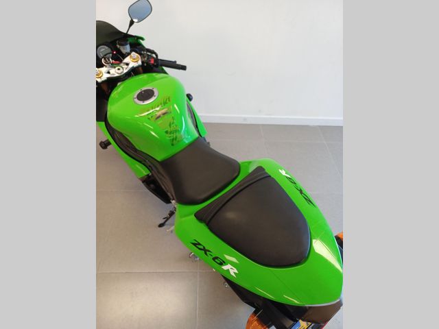 kawasaki - ninja-zx-6r
