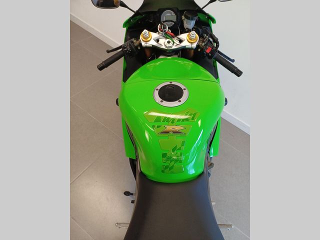 kawasaki - ninja-zx-6r