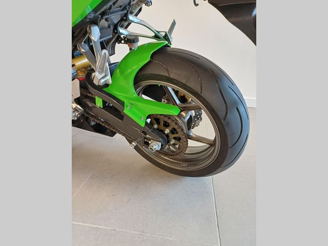 kawasaki - ninja-zx-6r