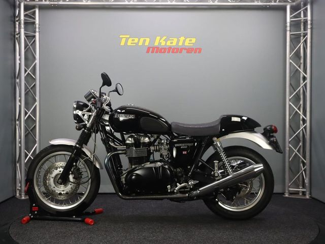 triumph - thruxton-900