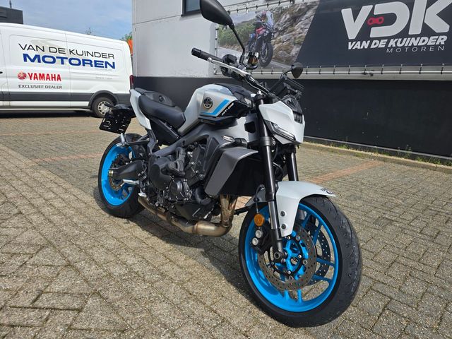 yamaha - mt-09-y-amt