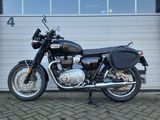 TRIUMPH BONNEVILLE T 100 BLACK