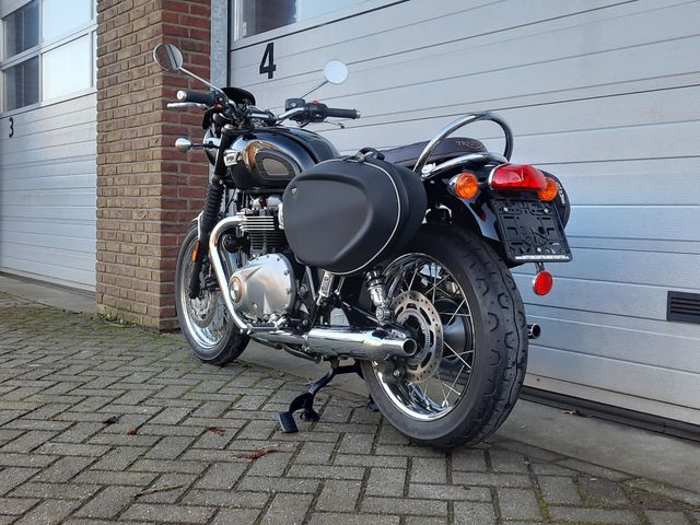 triumph - bonneville-t-100-black
