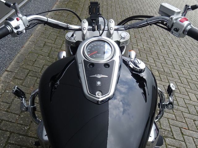 suzuki - intruder-m-1800-r