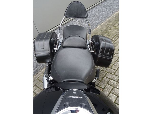 suzuki - intruder-m-1800-r