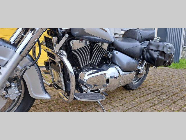 suzuki - vl-1500-lc-intruder