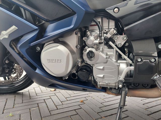 yamaha - fjr-1300