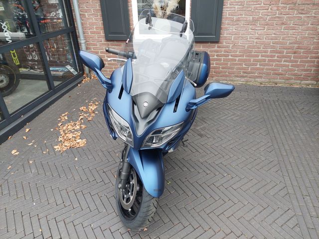 yamaha - fjr-1300
