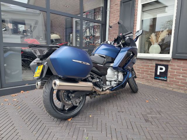 yamaha - fjr-1300