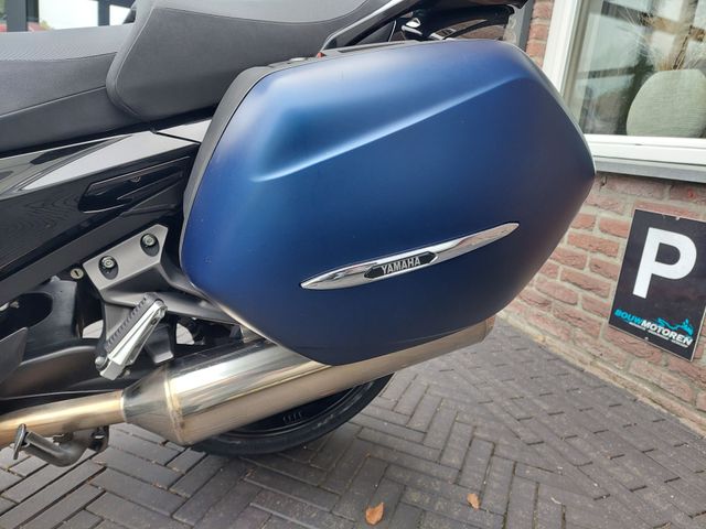 yamaha - fjr-1300