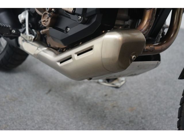 honda - crf-1100-l-africa-twin-dct