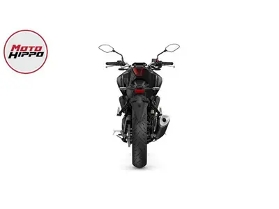 YAMAHA MT 03 – foto 3