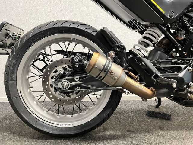 husqvarna - svartpilen-401