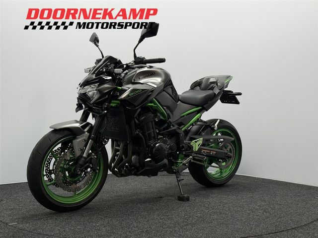 kawasaki - z900