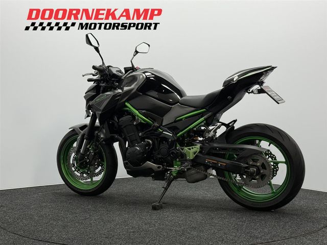 kawasaki - z900