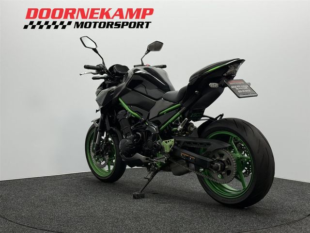 kawasaki - z900