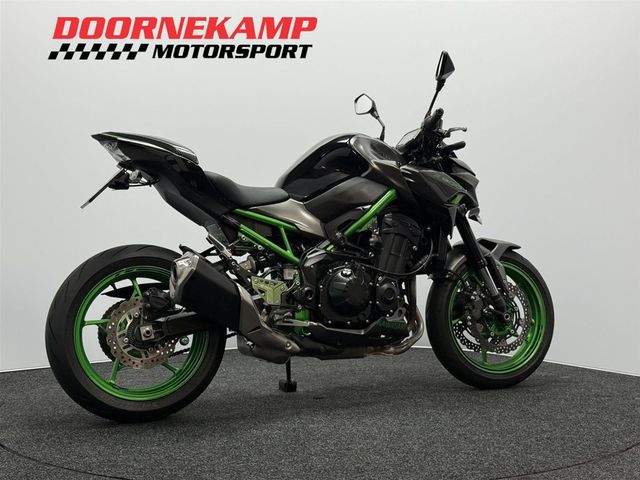 kawasaki - z900