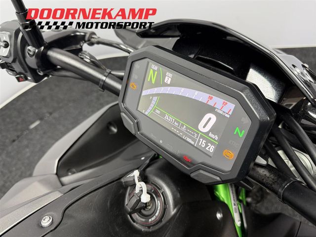 kawasaki - z900