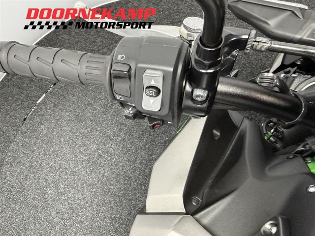 kawasaki - z900
