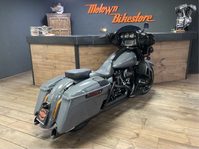 harley-davidson - street-glide-cvo-flhxse