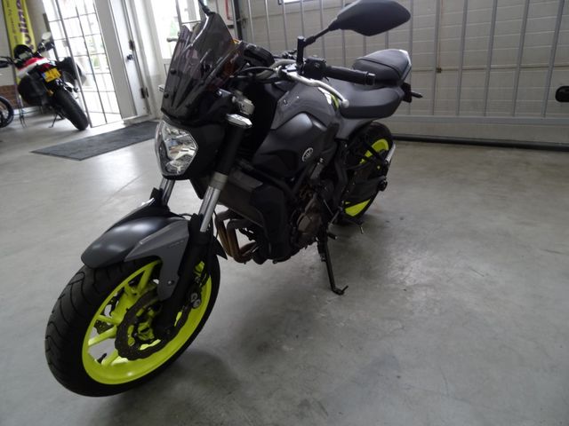 yamaha - mt-07-abs