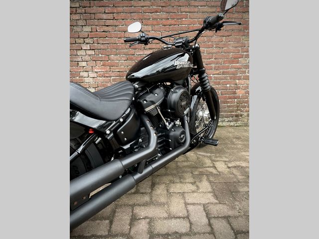harley-davidson - street-bob-107