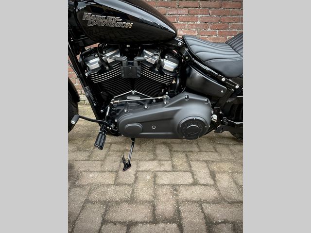 harley-davidson - street-bob-107