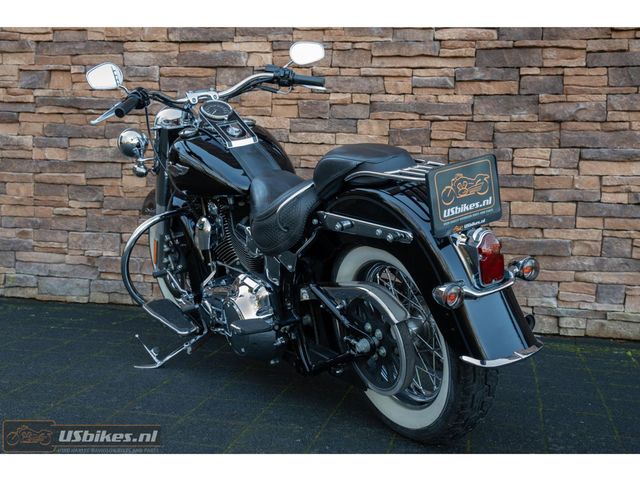harley-davidson - softail-deluxe-flstn