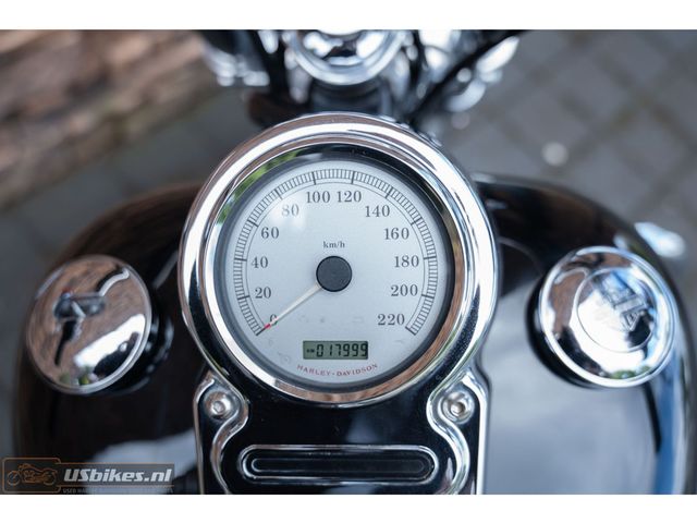 harley-davidson - super-glide-custom-fxdc