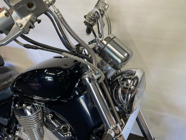 suzuki - vs-600-intruder