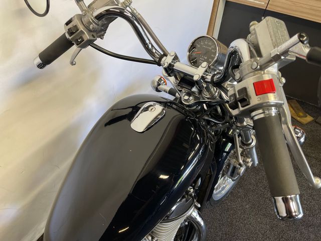 suzuki - vs-600-intruder