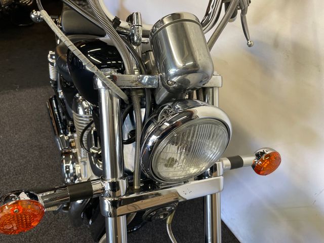 suzuki - vs-600-intruder