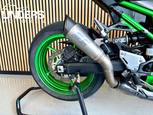 kawasaki - z900-performance