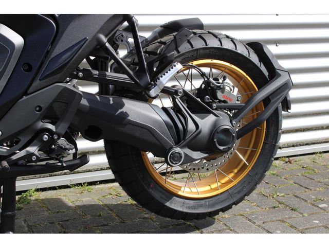 bmw - r-1300-gs
