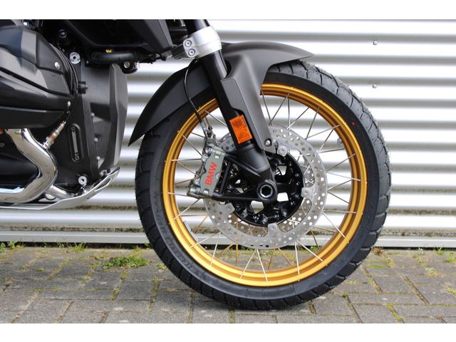 bmw - r-1300-gs