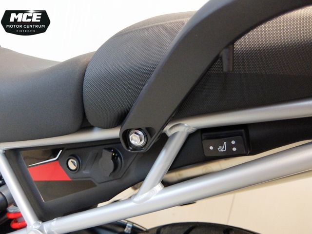triumph - tiger-900-gt-pro