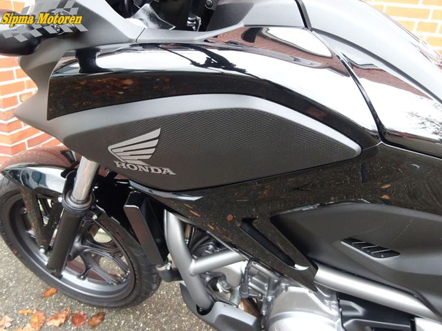 honda - nc-700-x-c-abs
