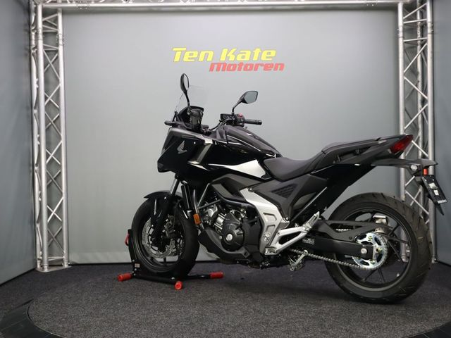 honda - nc-750-x-dct