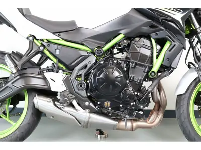 KAWASAKI Z650 – foto 4