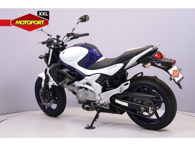 suzuki - gladius