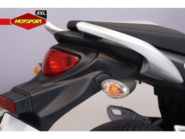 suzuki - gladius