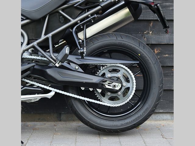 triumph - tiger-800-xrx