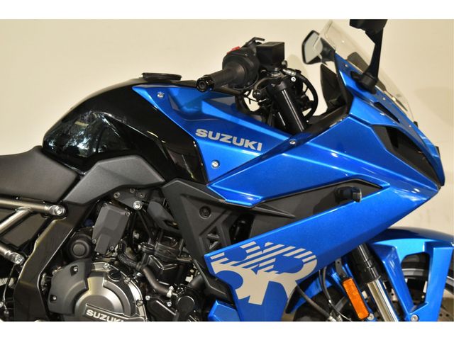 suzuki - gsx-8r